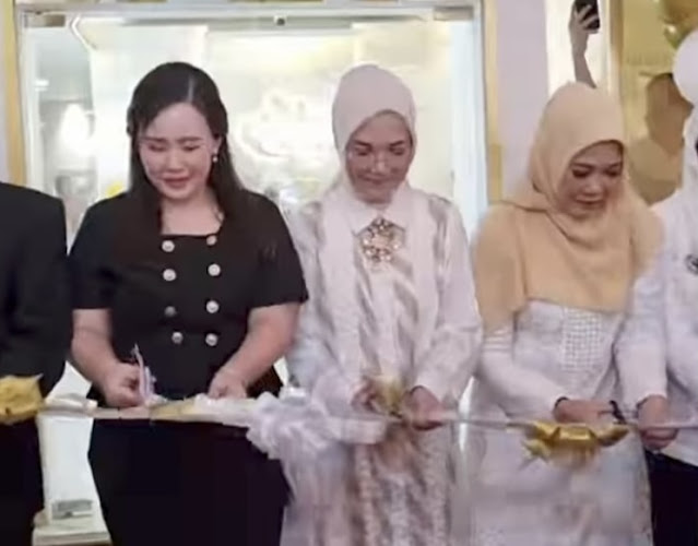 Grand Opening L’viors Beauty Clinik Dihadiri Ketua DPRD Sumsel 