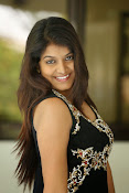 Kavya Kumar new Glam pics-thumbnail-42