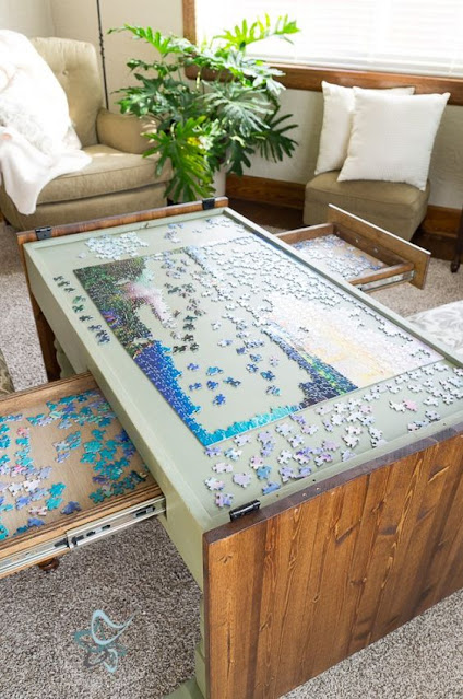jigsaw puzzle table, jigsaw puzzles,coffee table, free furniture, furniture hacks, transforming an old coffee table, blah to TADA, interior design