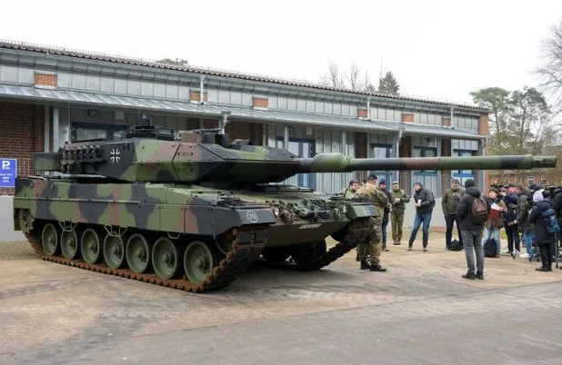 Germany Orders 18 New Leopard 2 Tanks To Replace Units Sent To Ukraine