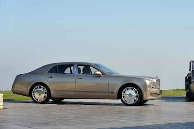 2011 Bentley Mulsanne:Starting MSRP $285,000 