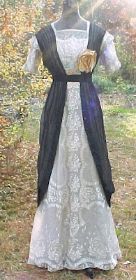 black and white Edwardian (1912) period tea dress I used for inspiration, back view