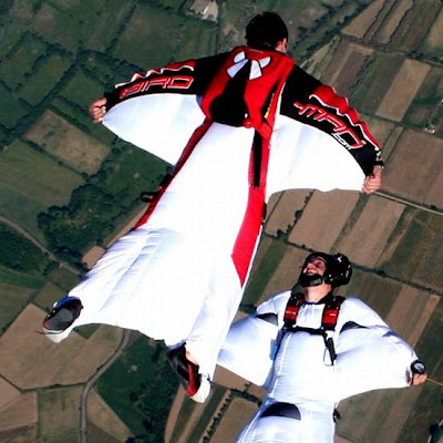 Damn Cool Pics: Skydiving