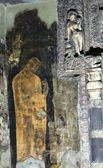 Painting of Buddha with Rahula and Yashodhara - Ajanta cave 17