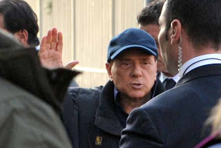 Berlusconi stupida