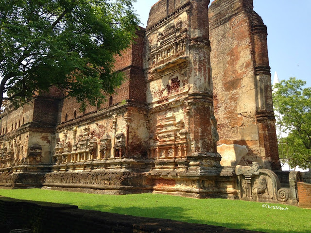 temple Polonnaruwa grand bouddha Sri Lanka ceylan