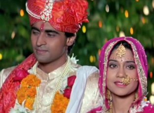  Babul Jo Tumne Sikhaya Jo Tum Se Paya-बाबुल तुमने जो सिखाया तुमसे जो पाया (Hum Aapke Hain Koun) Full Lyrics Full Video Song Hd Mp4