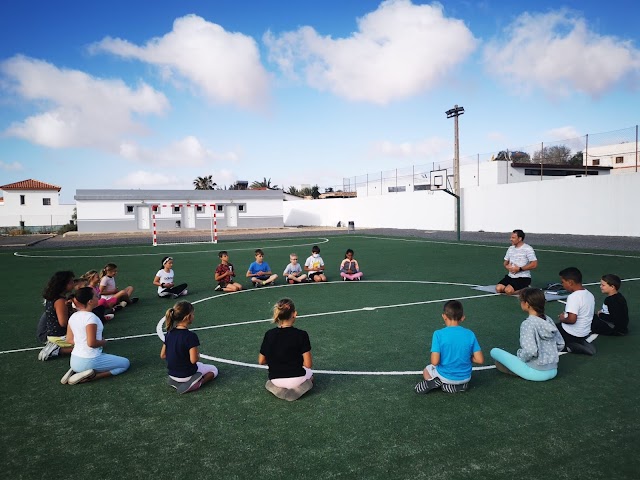 Fuerteventura.- Antigua impulsa la práctica del yoga como técnica de concentración en todos los centros de estudio