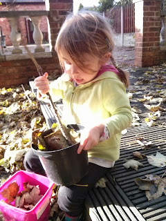 Making leaf pie