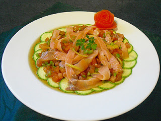 Salade de courgettes au saumon fumé