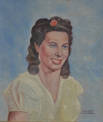Lohla-Marie De Bie