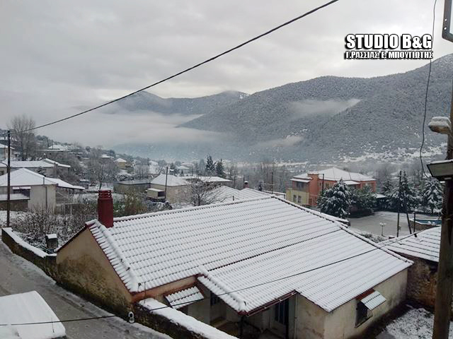 Στα λευκά ντύθηκε η Σκοτεινή στην Αργολίδα