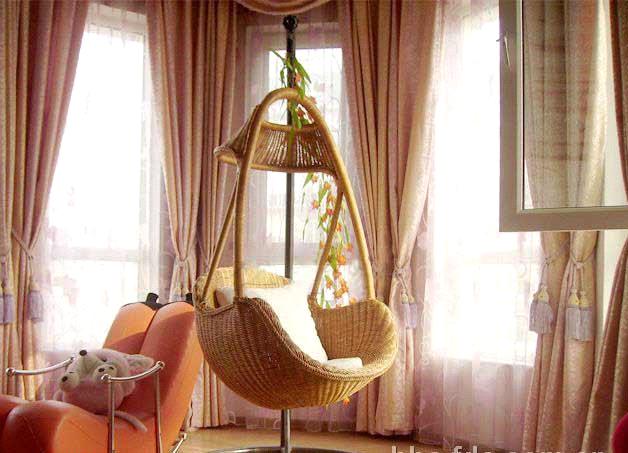 wicker hanging chair