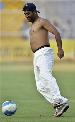 Dhoni hot wallpaper 2012