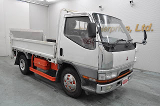 1995 Mitsubishi Canter 3ton High deck for Malawi