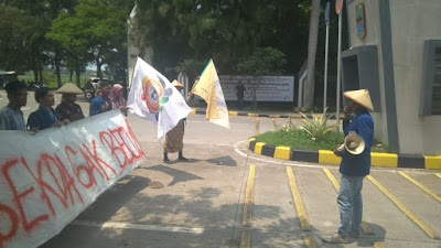 Semakin Buruk Kinerja PLT Bupati Bekasi, Mahasiswa Minta Mundur