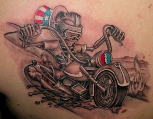  getting a tattoo, Harley Davidson tattoos style offer a great look and a 