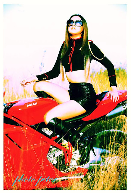 motorcycle model sexy pose m seng lu