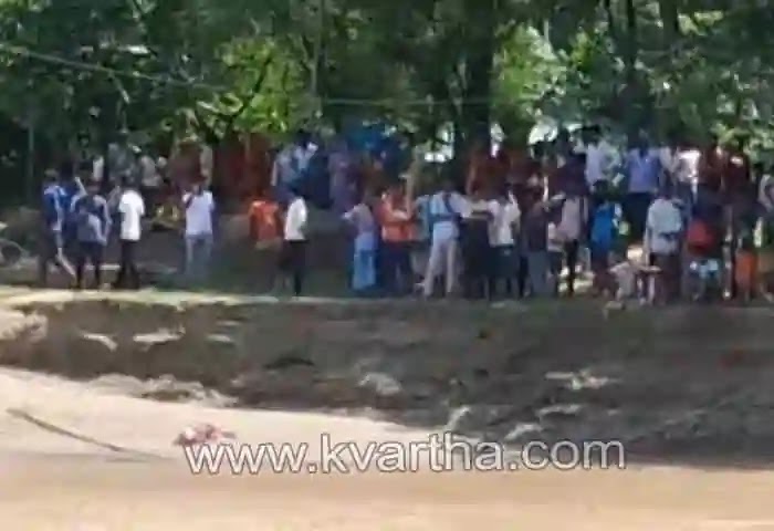 News, Kerala, Kerala-News, Bihar News ,Malayalam News, Boat Accident, 10 children missing after boat capsizes in Bihar.