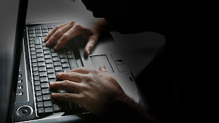 anonymous hacker gagal melumpuhkan internet israel http://infoterbaru24.blogspot.com/2013/04/anonymous-hacker-gagal-melumpuhkan.html