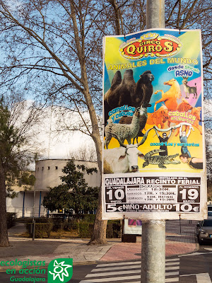 Cartel de circo con animales