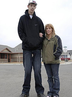 The Tallest Teen In The World