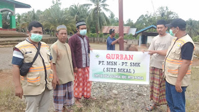 Jelang Idul Adha 2021, PT. SMK Bersama PT. MSN Salurkan Hewan Qurban ke Desa Binaan