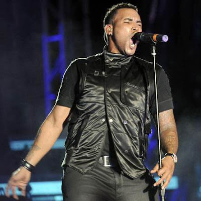 Foto de Don Omar en el escenario