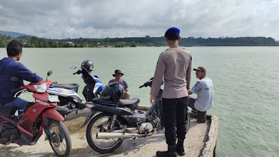 Sat Polairud Polres Bangka Barat Ingatkan Nelayan Waspada Cuaca Ekstrem