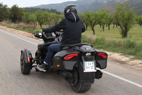 Can Am Spyder Limited F3-T 2016 Test