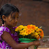 Kegigihan Si Gadis Penjual Bunga