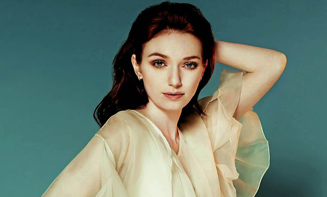 Eleanor Tomlinson Wallpaper