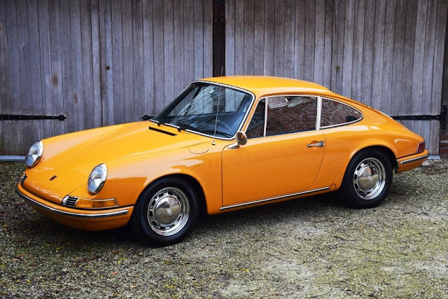 1969 Porsche 911 T for sale at Albion Motorcars for EUR 129,500 - #Porsche #forsale #classiccar