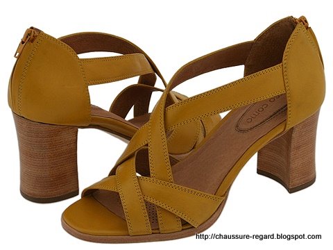 Chaussure regard:chaussure-637523