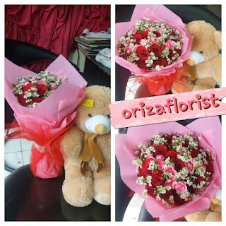 toko hand bouquet di surabaya, hand bouquet murah surabaya