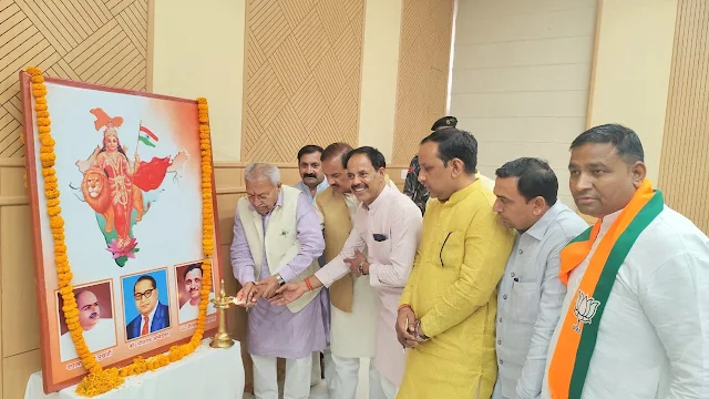 Baba Saheb Ambedkar: Baba Saheb Ambedkar's birth anniversary was organized by Noida BJP in Kailash Auditorium Sector 27