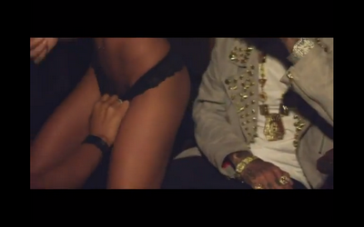 tyga make it nasty video clip girls lap dance