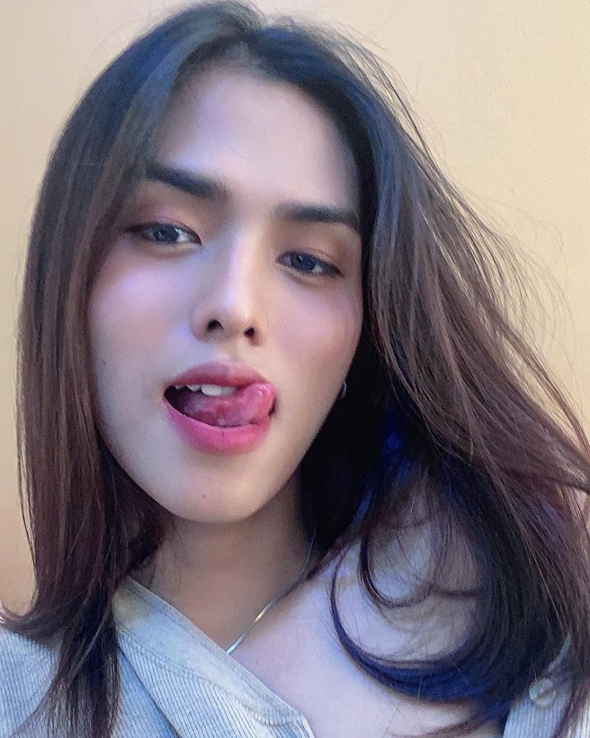 Sakonsupha – Beautiful Thai Ladyboy