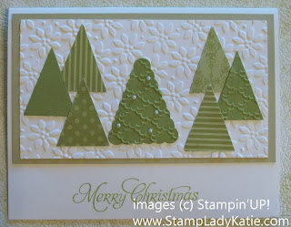 Christmas Card made with Stampin'UP!'s Petite Pennants Punch.