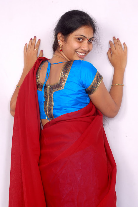 siri sri in maa voollo osari em jarigindante movie unseen pics