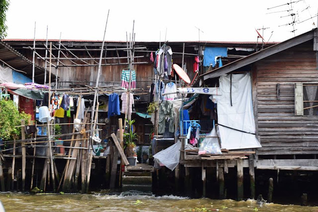 Cruising along the klong Bangkok