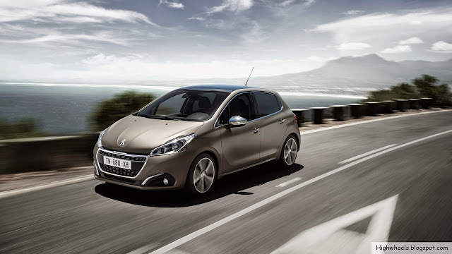 2016 Peugeot 208_1