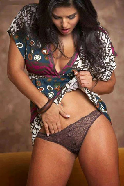 Top Sunny Leone Bikini Punty Sex Picture