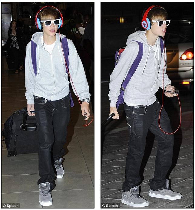 justin bieber headphones beats. justin bieber beats earphones