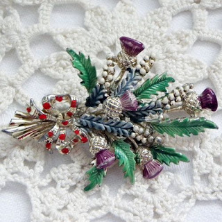 Scottish enamel brooch by Exquisite