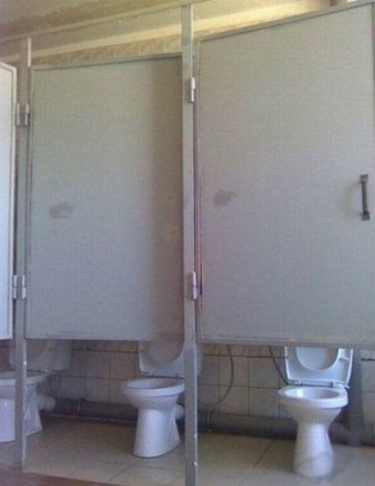 Foto Lucu Toilet-Toilet Umun di China
