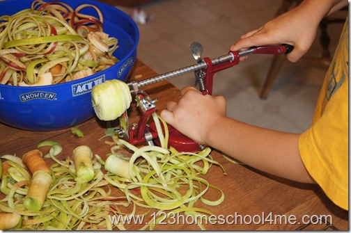 The easiest way to slice and peel apples