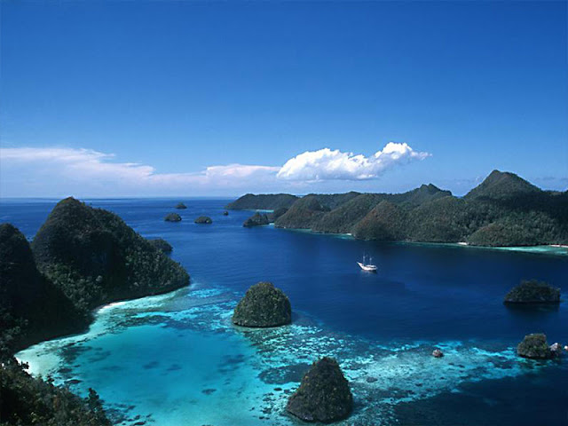 pulau-raja-ampat