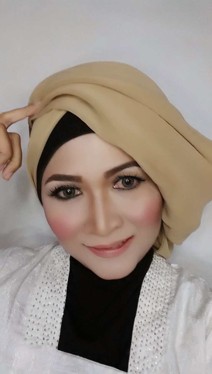 Everonias Blog MAKEUP DAN HIJAB TUTORIAL UNTUK HARI KARTINI