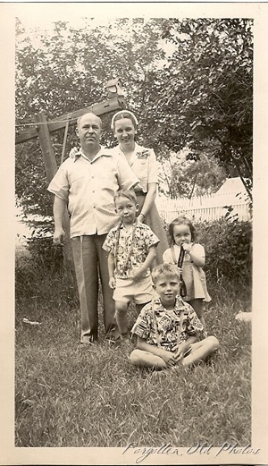 June 1952 DL Antiques